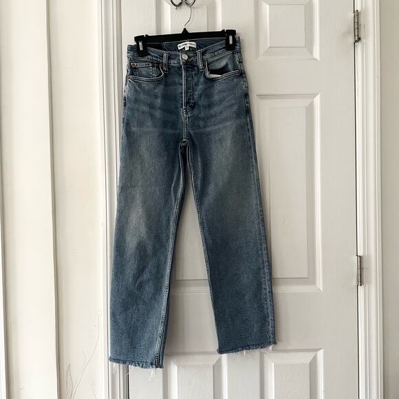 Re/Done Originals 2019 High Rise Stove Pipe Raw Hem Light Wash 25 190-3WSTV27 - Picture 2 of 13